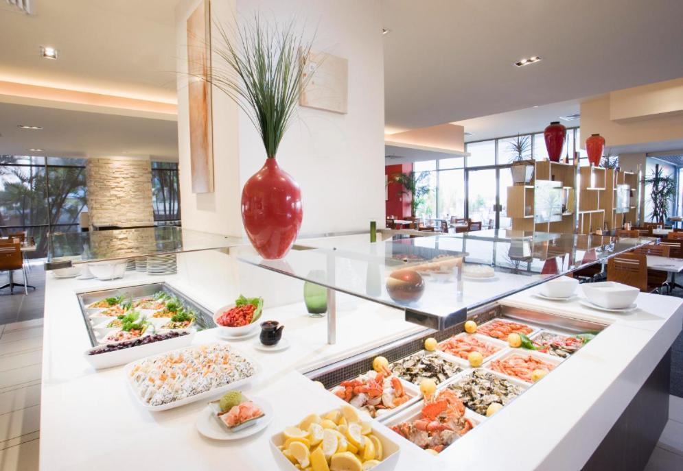 Luxury Apartment & Ocean View In Surfers Paradise Gold Coast Eksteriør bilde